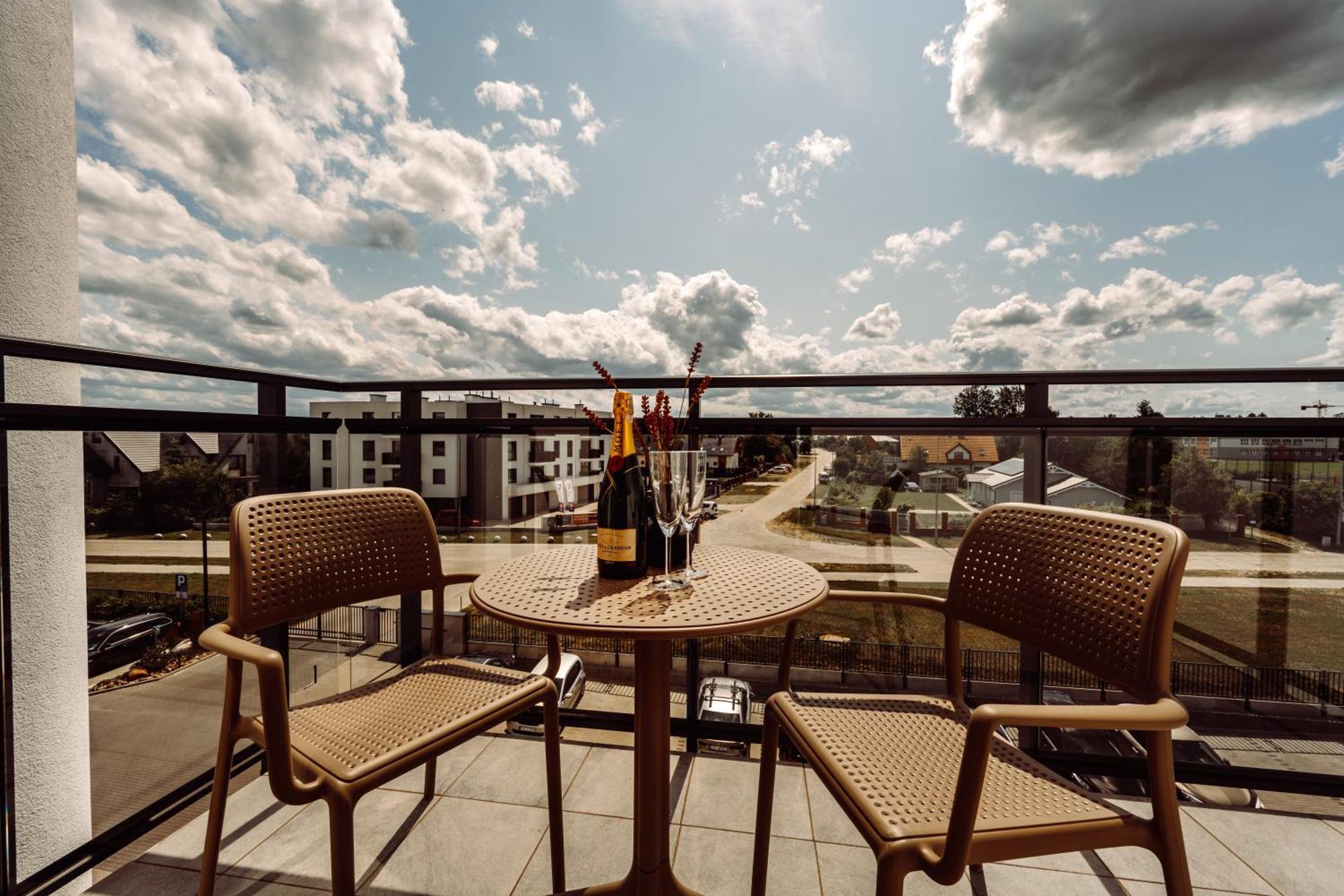 Blueapart Apartamenty Hotelowe Nexo II Puck Exteriör bild